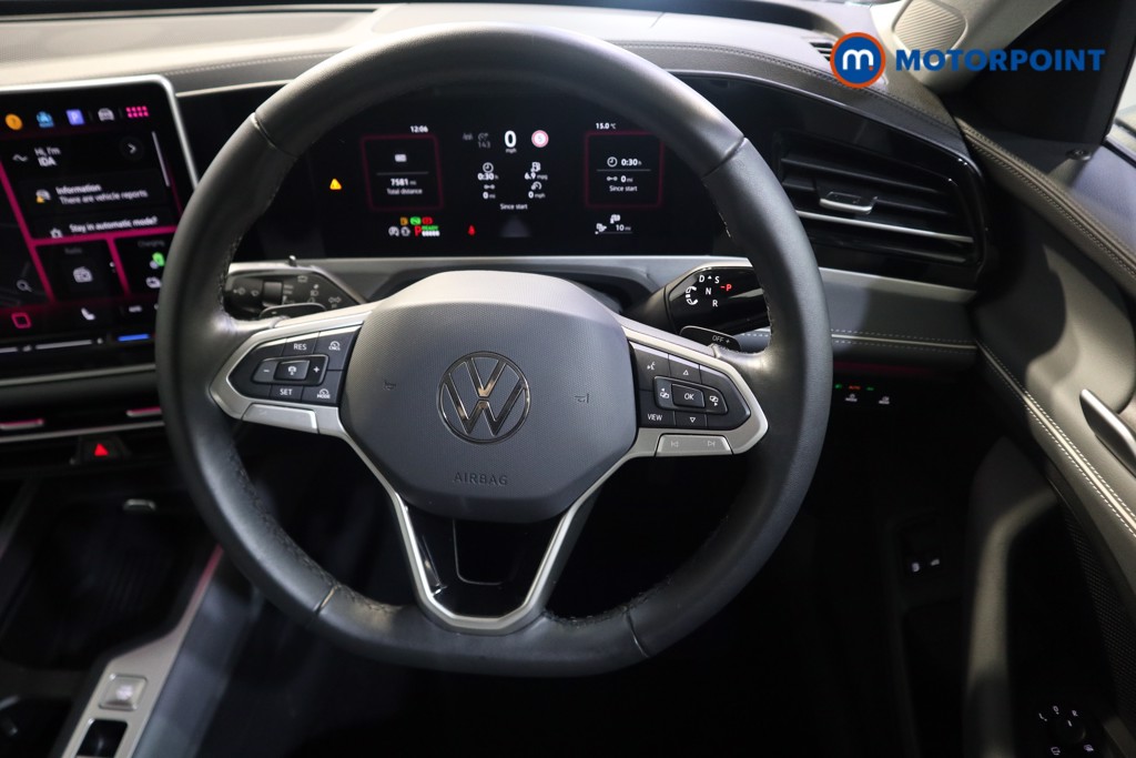Volkswagen Passat Life Automatic Petrol Plug-In Hybrid Estate - Stock Number (1579897) - 2nd supplementary image