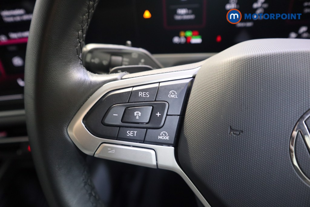 Volkswagen Passat Life Automatic Petrol Plug-In Hybrid Estate - Stock Number (1579897) - 3rd supplementary image