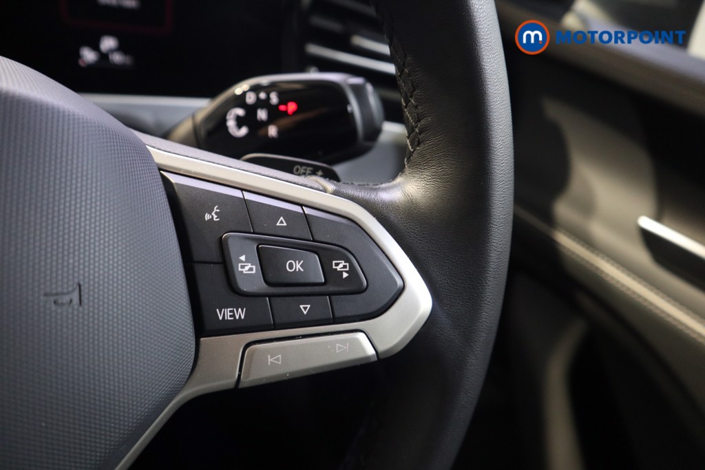Volkswagen Passat Life Automatic Petrol Plug-In Hybrid Estate - Stock Number (1579897) - 4th supplementary image