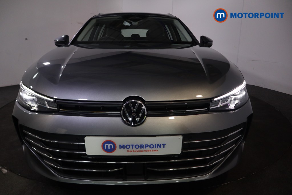 Volkswagen Passat Life Automatic Petrol Plug-In Hybrid Estate - Stock Number (1579897) - 27th supplementary image