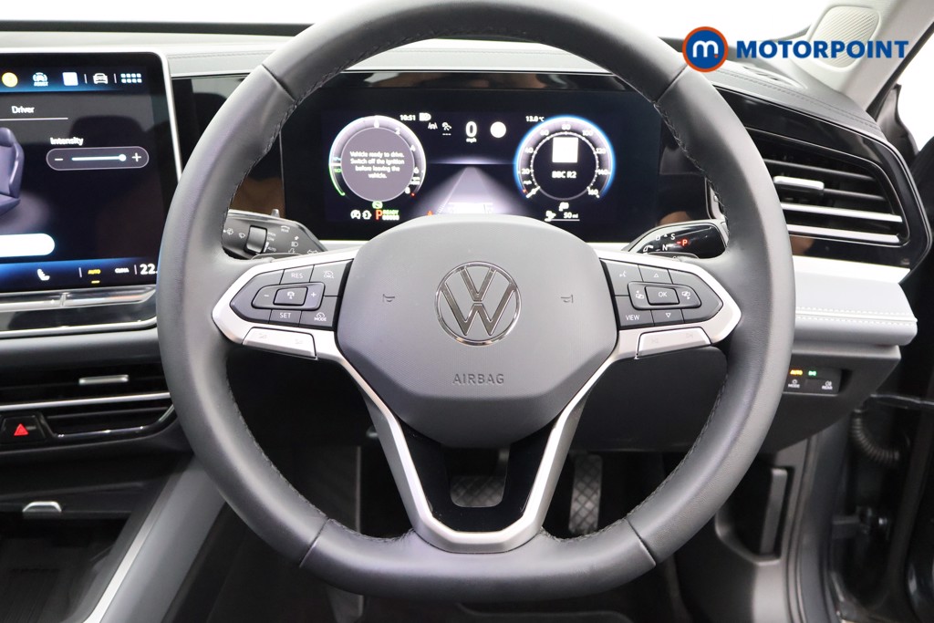 Volkswagen Passat Life Automatic Petrol Plug-In Hybrid Estate - Stock Number (1579902) - 1st supplementary image