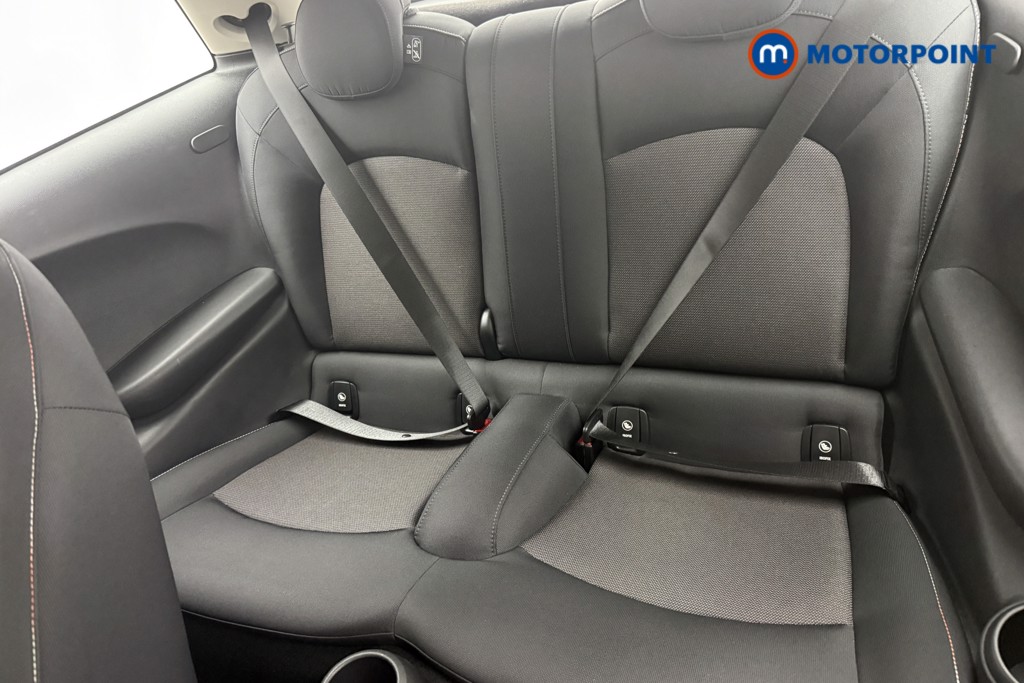 Mini Hatchback One Classic Manual Petrol Hatchback - Stock Number (1579933) - 2nd supplementary image