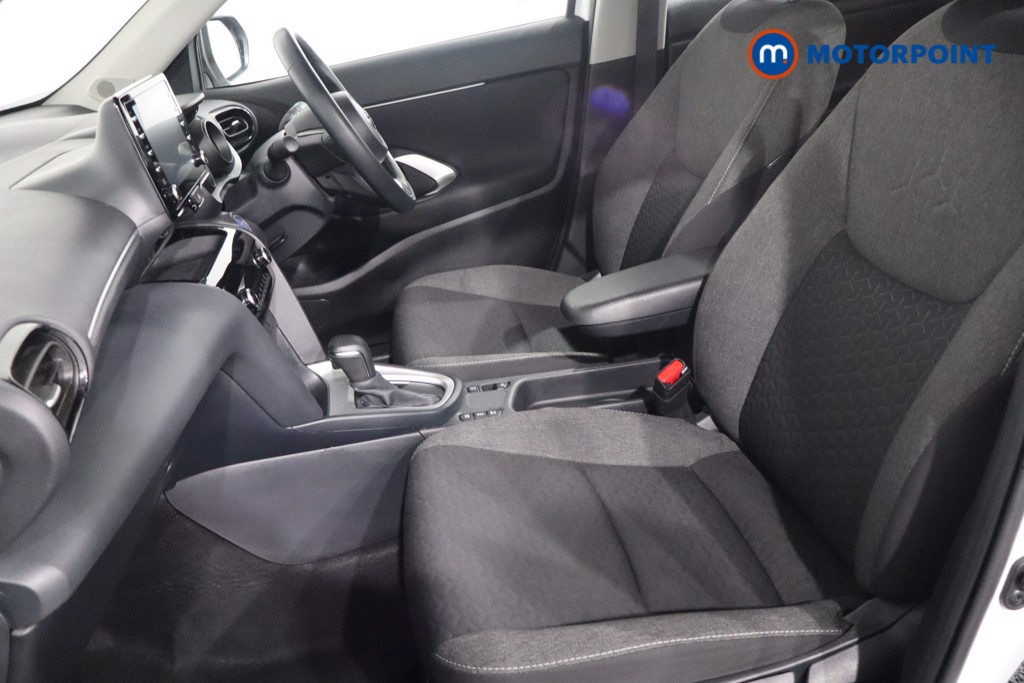 Toyota Yaris Cross Icon Automatic Petrol-Electric Hybrid Estate - Stock Number (1579938) - 4th supplementary image