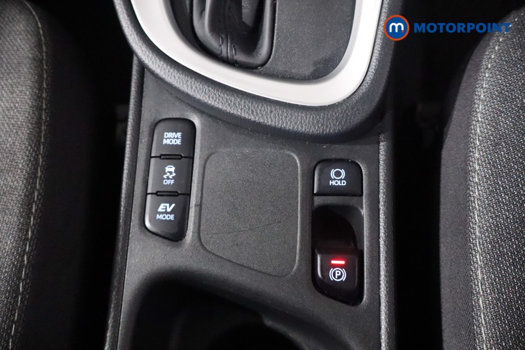 Toyota Yaris Cross Icon Automatic Petrol-Electric Hybrid Estate - Stock Number (1579938) - 17th supplementary image