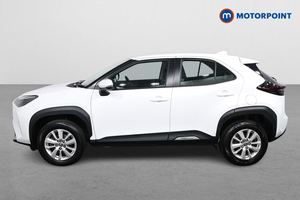 Toyota Yaris Cross Icon Automatic Petrol-Electric Hybrid Estate - Stock Number (1579938) - Passenger side