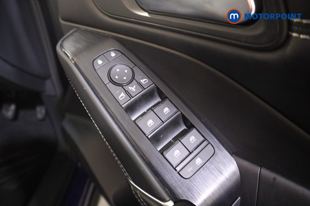 Nissan Qashqai N-Connecta Manual Petrol SUV - Stock Number (1579993) - 10th supplementary image