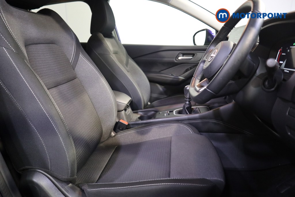 Nissan Qashqai N-Connecta Manual Petrol SUV - Stock Number (1579993) - 11th supplementary image