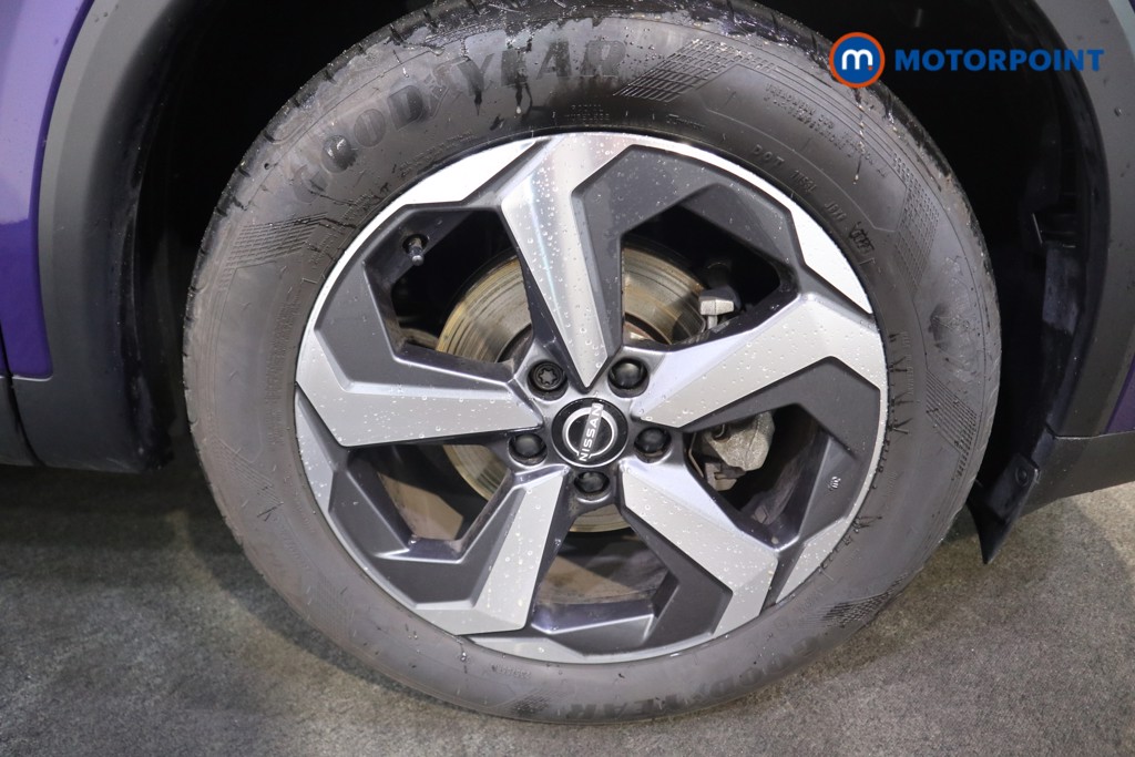 Nissan Qashqai N-Connecta Manual Petrol SUV - Stock Number (1579993) - 15th supplementary image