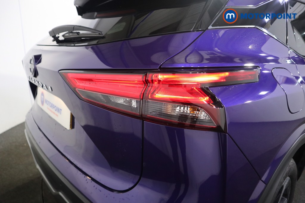 Nissan Qashqai N-Connecta Manual Petrol SUV - Stock Number (1579993) - 21st supplementary image