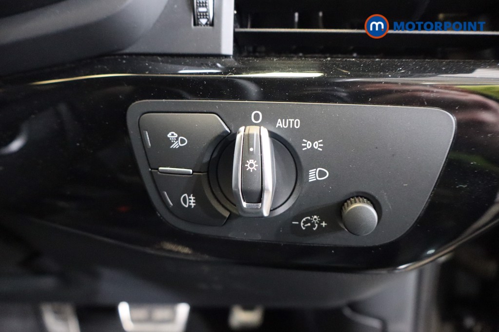 Audi A4 Black Edition Automatic Petrol Saloon - Stock Number (1580041) - 17th supplementary image