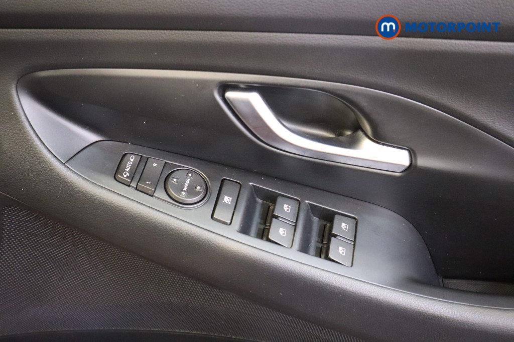Hyundai I30 Se Connect Manual Petrol Hatchback - Stock Number (1580538) - 6th supplementary image