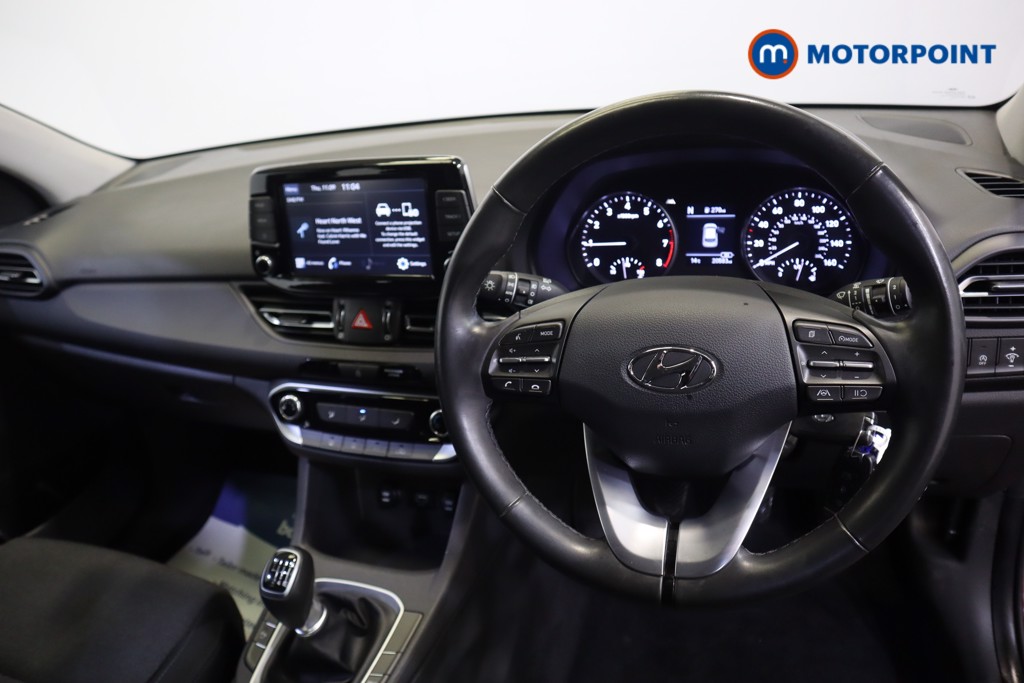 Hyundai I30 Se Connect Manual Petrol Hatchback - Stock Number (1580538) - 1st supplementary image