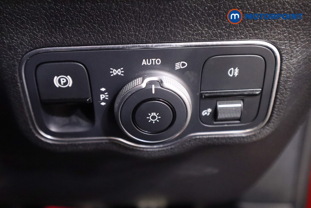 Mercedes-Benz GLB Amg Line Automatic Diesel SUV - Stock Number (1580769) - 12th supplementary image