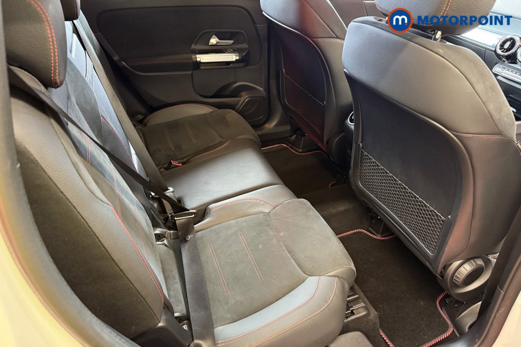 Mercedes-Benz GLB Amg Line Automatic Petrol SUV - Stock Number (1571058) - 17th supplementary image