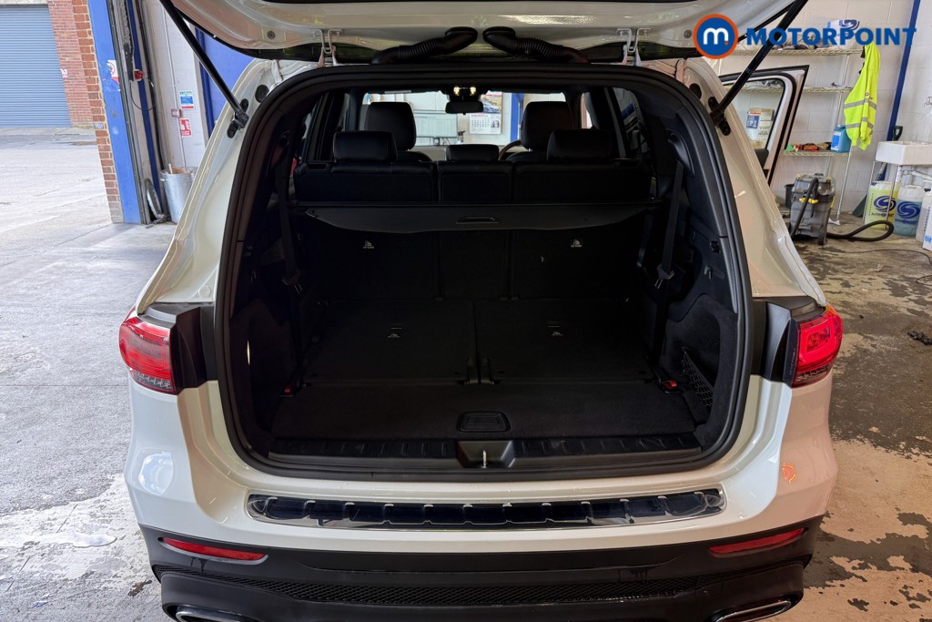 Mercedes-Benz GLB Amg Line Automatic Petrol SUV - Stock Number (1571058) - 18th supplementary image