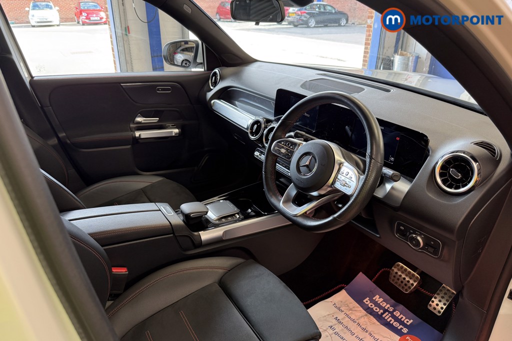 Mercedes-Benz GLB Amg Line Automatic Petrol SUV - Stock Number (1571058) - 1st supplementary image