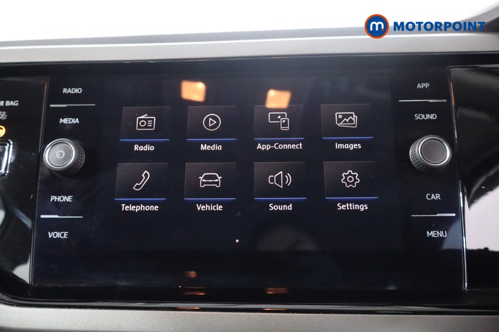 Volkswagen Polo SE Manual Petrol Hatchback - Stock Number (1572351) - 2nd supplementary image