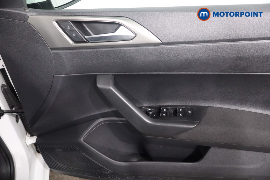 Volkswagen Polo SE Manual Petrol Hatchback - Stock Number (1572351) - 21st supplementary image