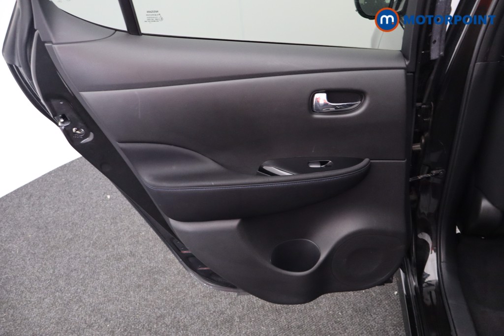 Nissan Leaf N-Connecta Automatic Electric Hatchback - Stock Number (1573424) - 19th supplementary image