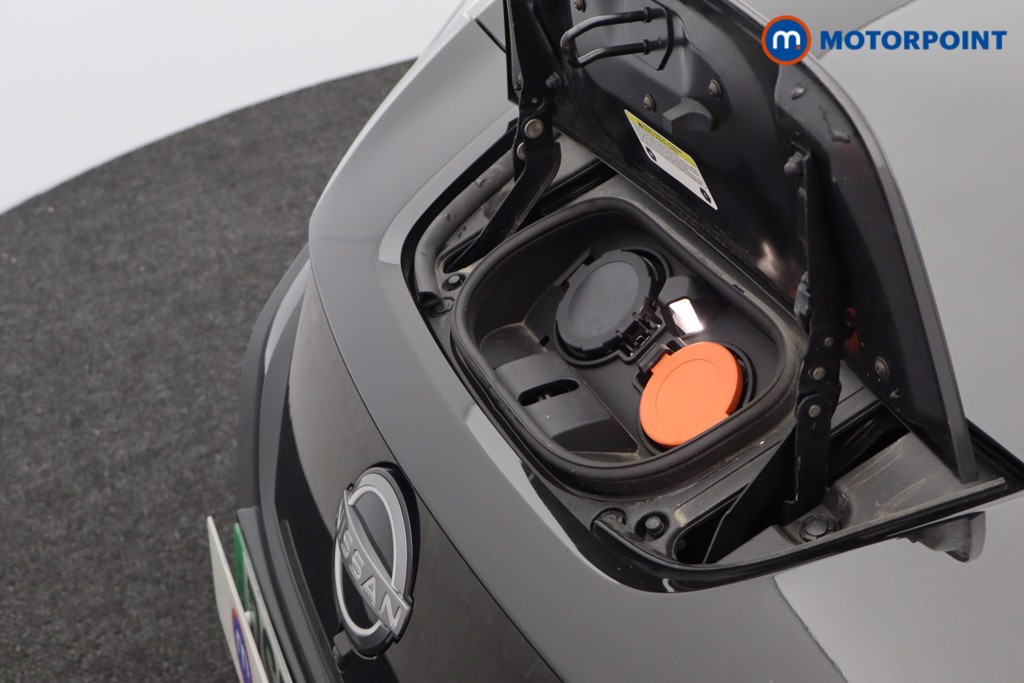 Nissan Leaf N-Connecta Automatic Electric Hatchback - Stock Number (1573424) - 27th supplementary image