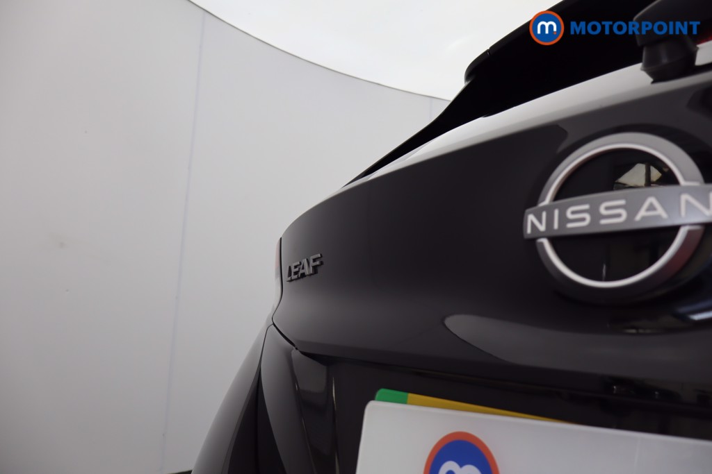 Nissan Leaf N-Connecta Automatic Electric Hatchback - Stock Number (1573424) - 30th supplementary image