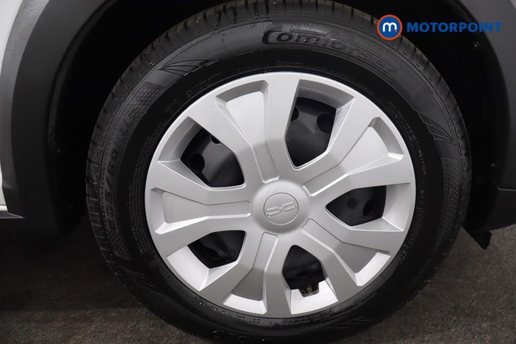 Dacia Jogger Essential Manual Petrol People Carrier - Stock Number (1574195) - 10th supplementary image