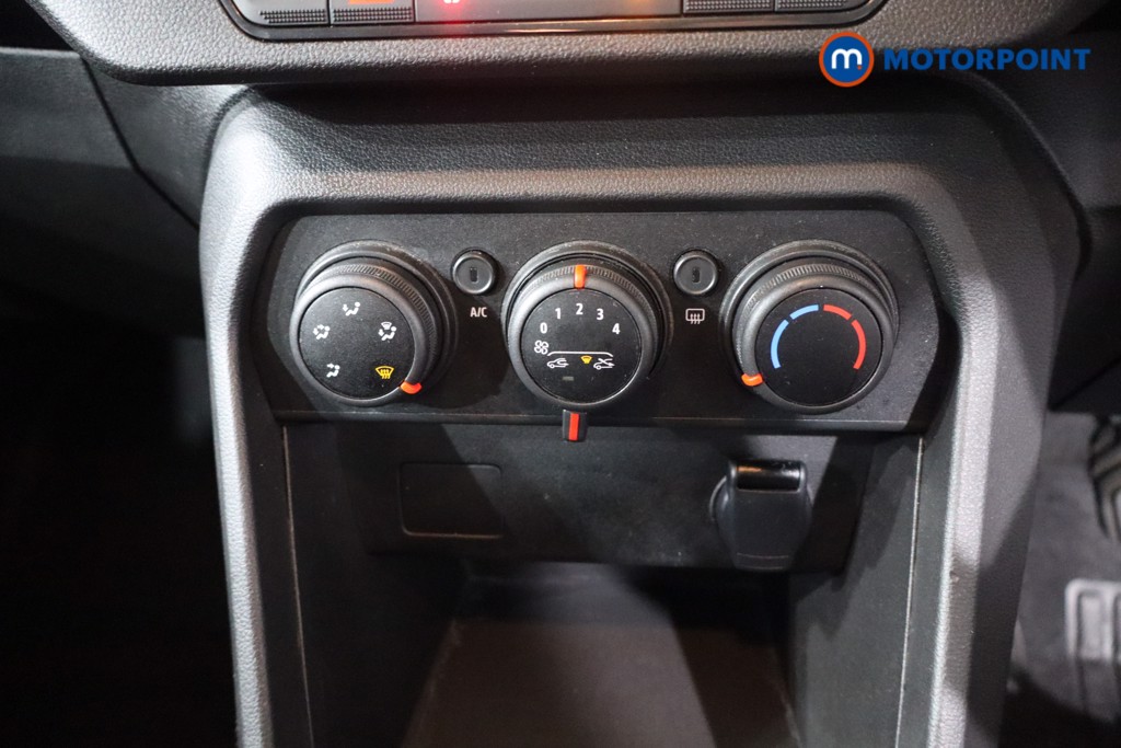 Dacia Jogger Essential Manual Petrol People Carrier - Stock Number (1574195) - 20th supplementary image
