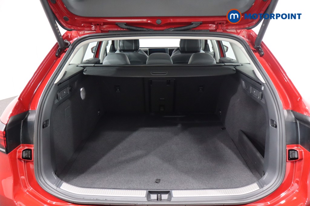 Volkswagen Passat Life Automatic Petrol Plug-In Hybrid Estate - Stock Number (1578082) - 38th supplementary image
