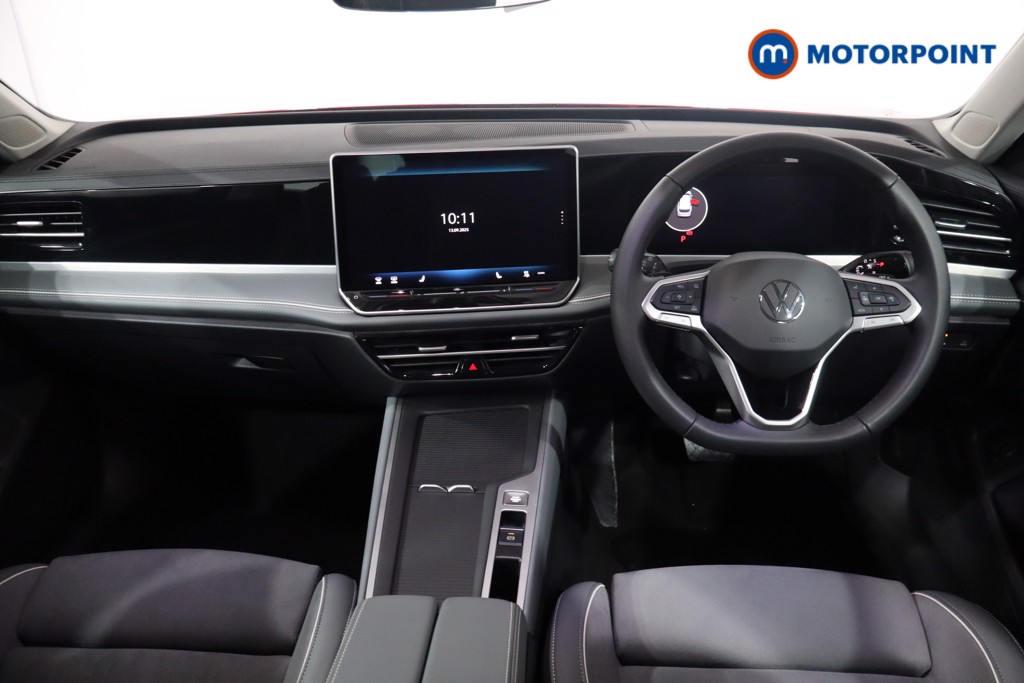 Volkswagen Passat Life Automatic Petrol Plug-In Hybrid Estate - Stock Number (1578082) - 1st supplementary image