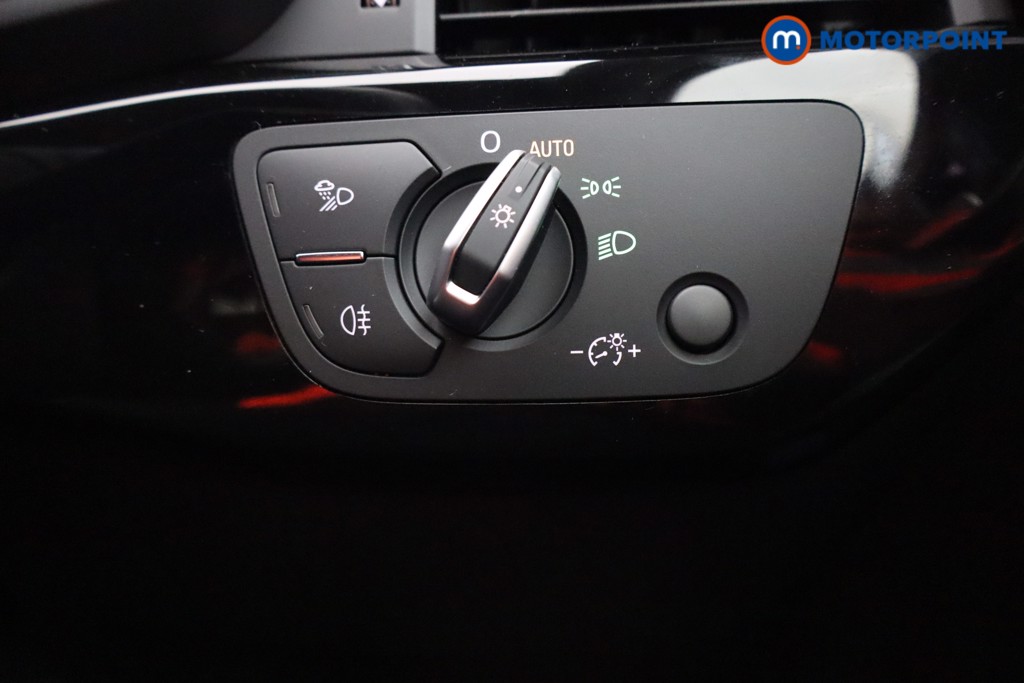 Audi A4 Black Edition Automatic Diesel Saloon - Stock Number (1578298) - 10th supplementary image