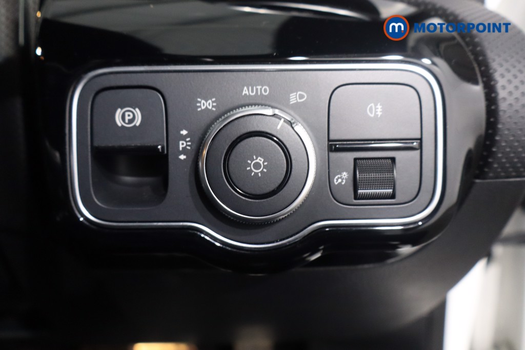 Mercedes-Benz CLA Amg Line Automatic Petrol Coupe - Stock Number (1578798) - 22nd supplementary image