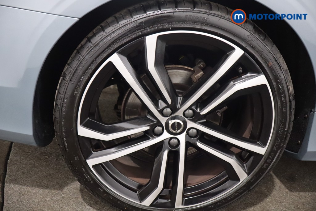 Volvo V90 R Design Automatic Petrol Estate - Stock Number (1578873) - 9th supplementary image