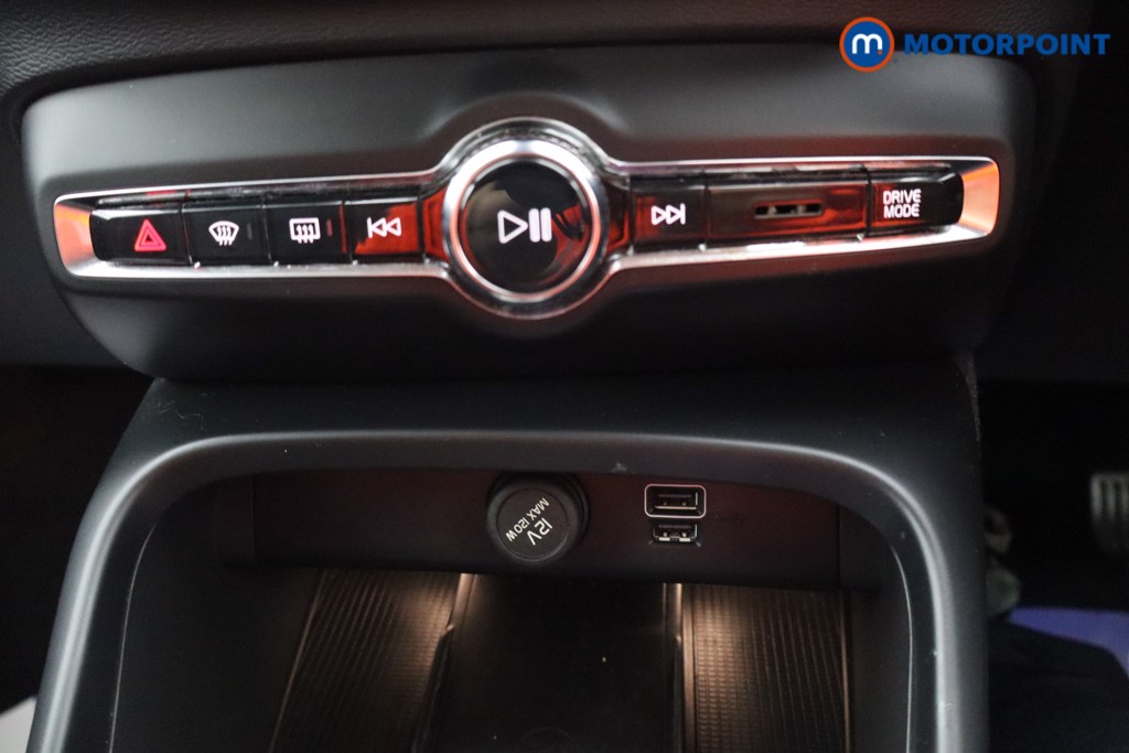 Volvo Xc40 Ultimate Automatic Petrol Plug-In Hybrid SUV - Stock Number (1579239) - 7th supplementary image