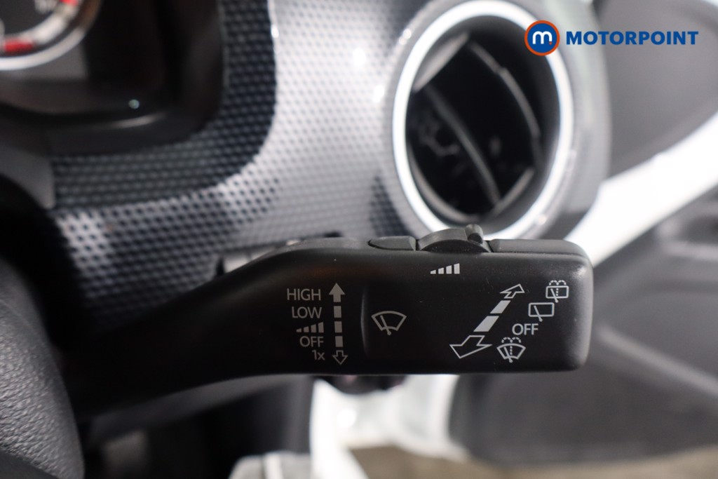 Volkswagen UP E-Up Automatic Electric Hatchback - Stock Number (1579947) - 18th supplementary image