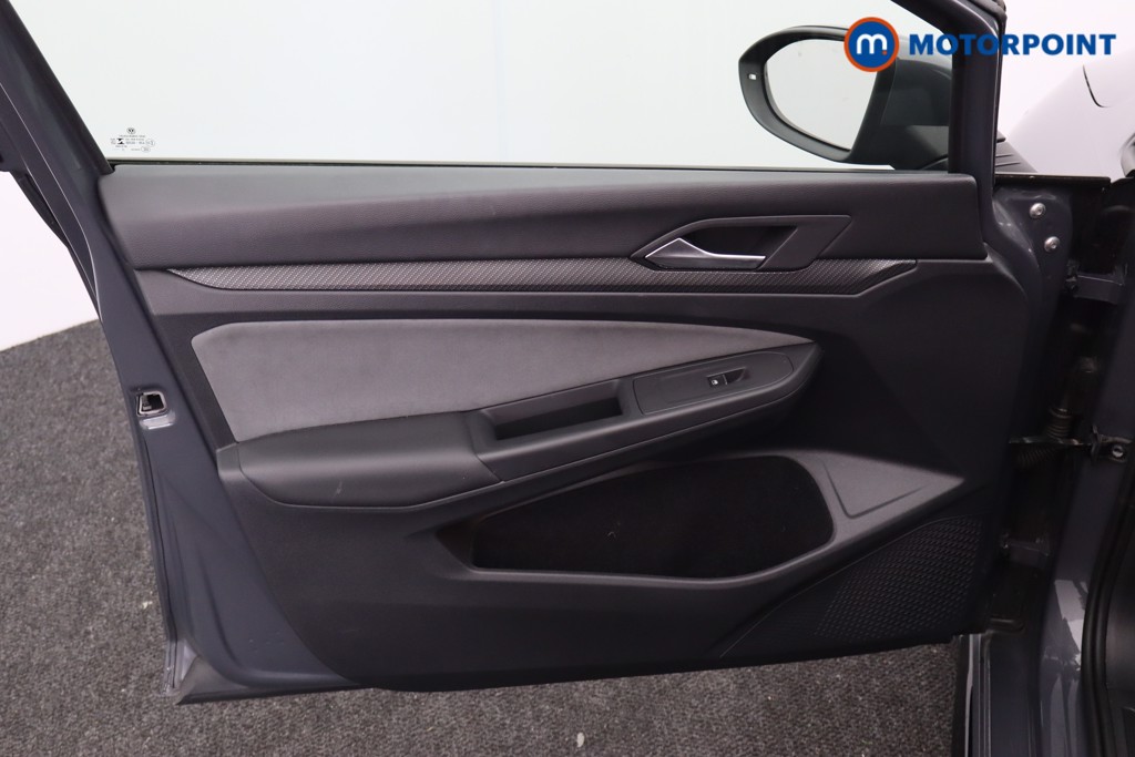 Volkswagen Golf R-Line Automatic Diesel Estate - Stock Number (1580231) - 20th supplementary image