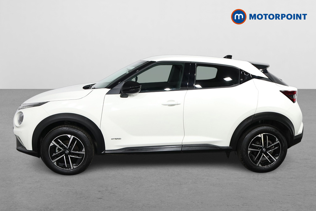 Nissan Juke N-Connecta Automatic Petrol-Electric Hybrid SUV - Stock Number (1580286) - Passenger side