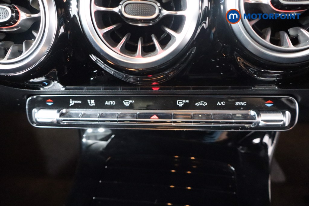 Mercedes-Benz CLA Amg Line Automatic Petrol Coupe - Stock Number (1580287) - 21st supplementary image