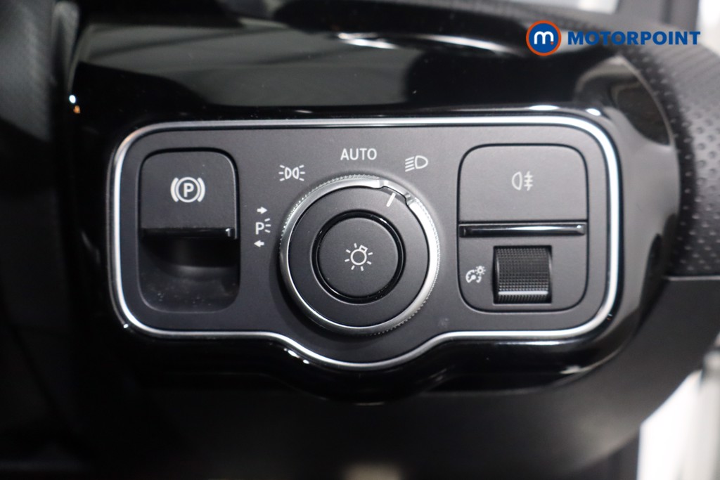 Mercedes-Benz CLA Amg Line Automatic Petrol Coupe - Stock Number (1580287) - 25th supplementary image