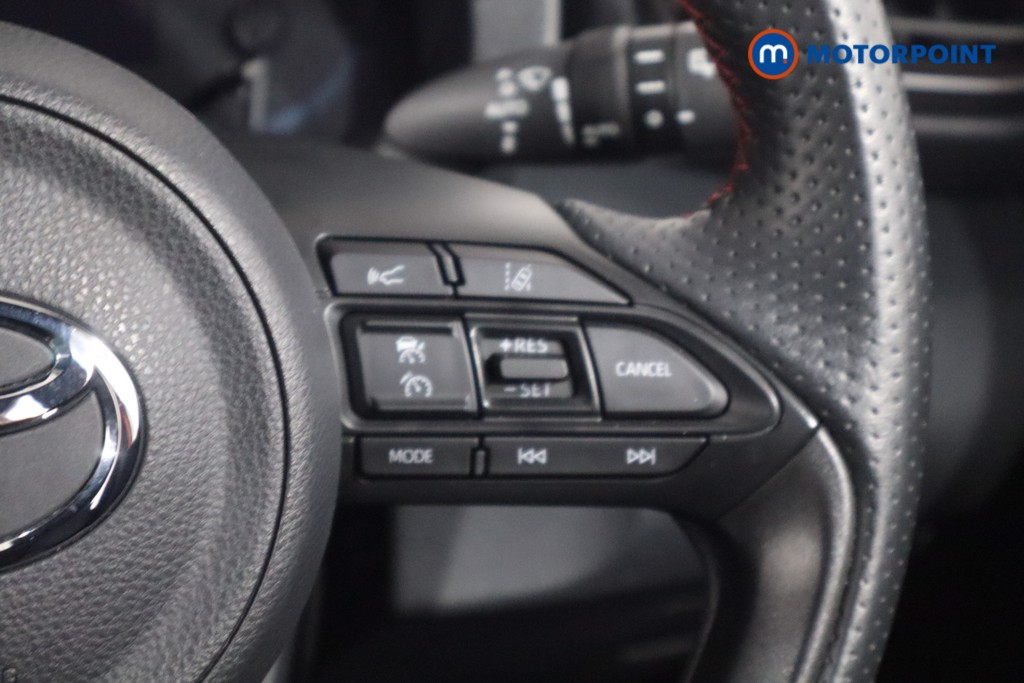 Toyota Yaris Cross Gr Sport Automatic Petrol-Electric Hybrid Estate - Stock Number (1580289) - 8th supplementary image
