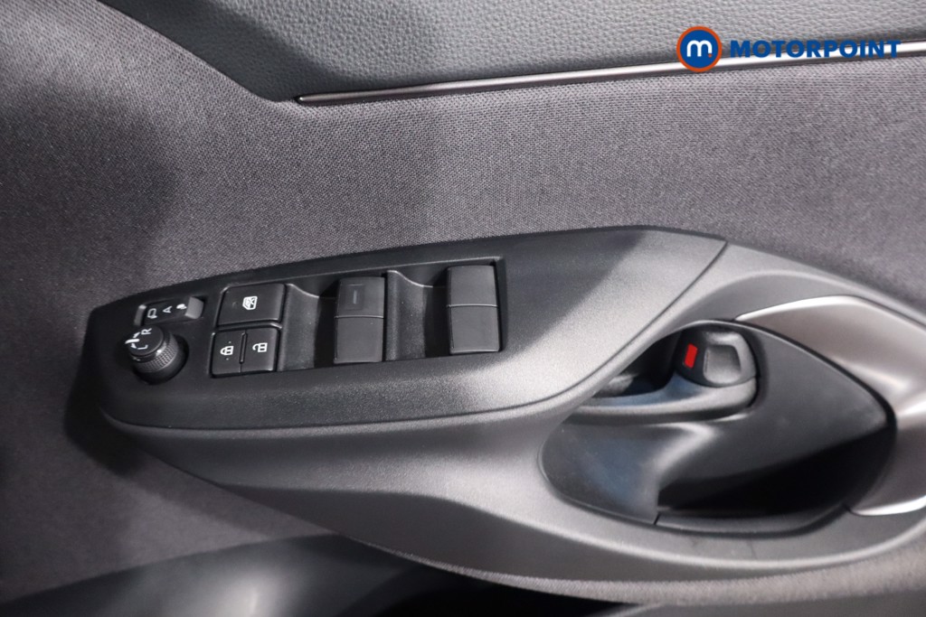 Toyota Yaris Cross Gr Sport Automatic Petrol-Electric Hybrid Estate - Stock Number (1580289) - 24th supplementary image