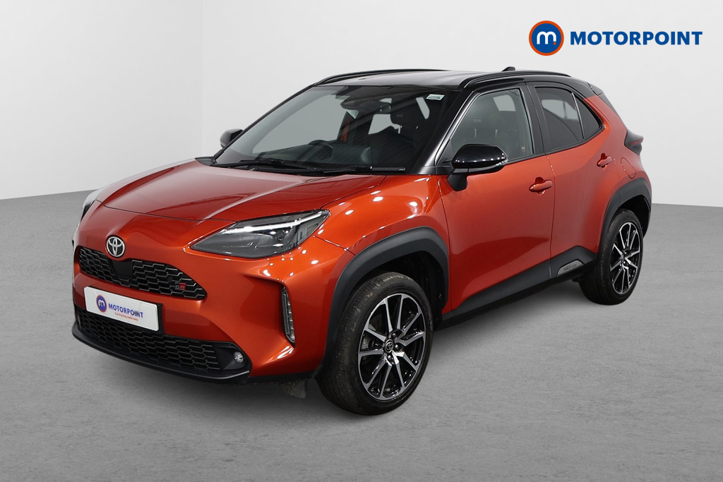 Toyota Yaris Cross Gr Sport Automatic Petrol-Electric Hybrid Estate - Stock Number (1580289) - Passenger side front corner