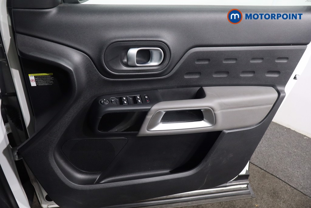 Citroen C5 Aircross Flair Plus Automatic Petrol Plug-In Hybrid SUV - Stock Number (1571027) - 22nd supplementary image