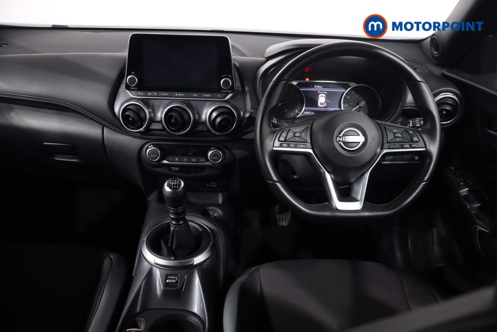 Nissan Juke N-Connecta Manual Petrol SUV - Stock Number (1575569) - 3rd supplementary image
