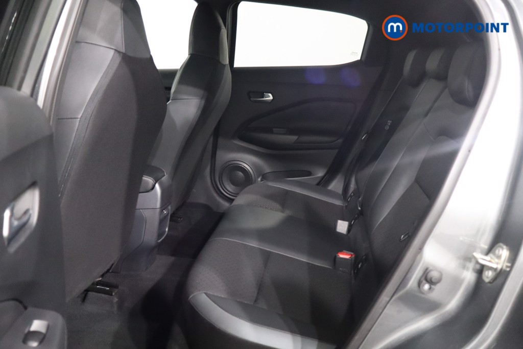 Nissan Juke N-Connecta Manual Petrol SUV - Stock Number (1575569) - 5th supplementary image