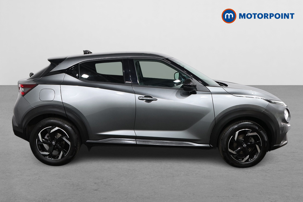 Nissan Juke N-Connecta Manual Petrol SUV - Stock Number (1575569) - Drivers side