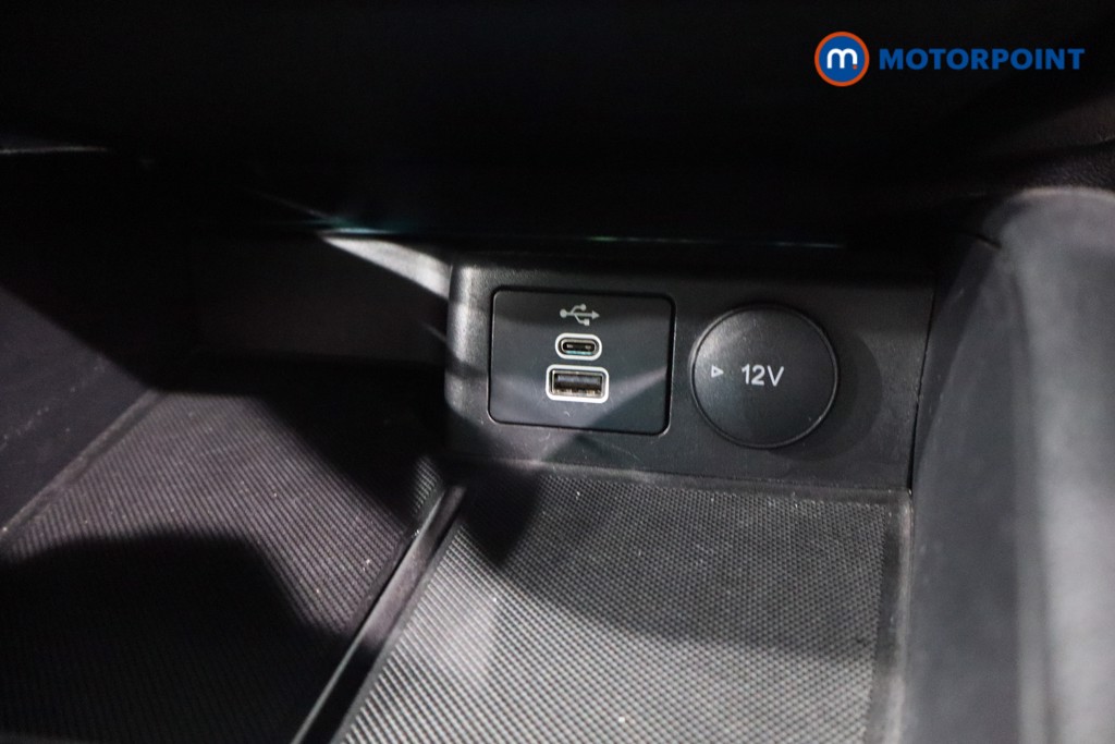 Ford Kuga St-Line Edition Automatic Petrol Plug-In Hybrid SUV - Stock Number (1575854) - 18th supplementary image