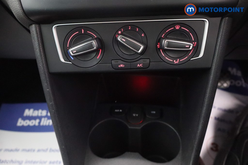 Volkswagen Polo Match Manual Petrol Hatchback - Stock Number (1575875) - 7th supplementary image