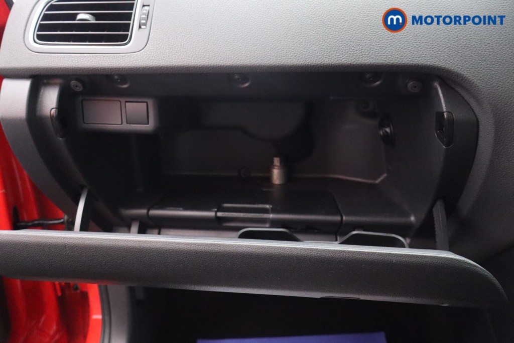 Volkswagen Polo Match Manual Petrol Hatchback - Stock Number (1575875) - 28th supplementary image