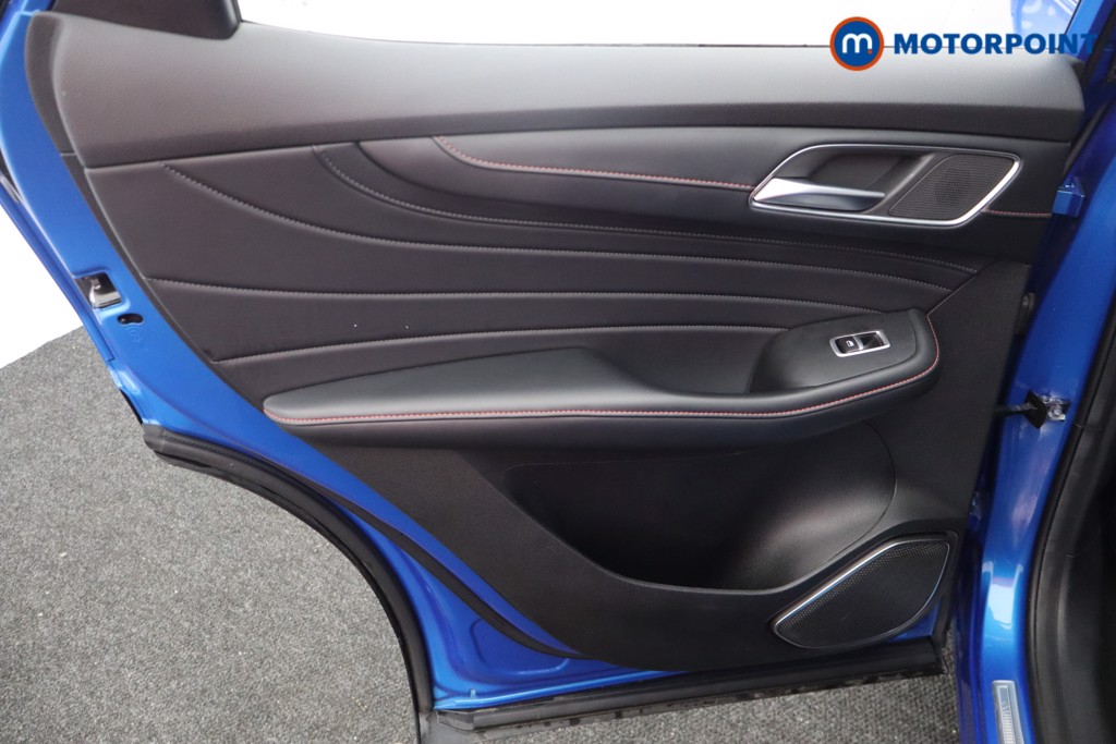 Mg Motor Uk HS Exclusive Automatic Petrol SUV - Stock Number (1576796) - 18th supplementary image