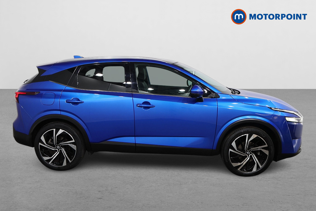 Nissan Qashqai Tekna-Plus Manual Petrol SUV - Stock Number (1577253) - Drivers side